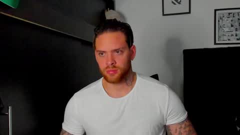 Snapshot of lukeglanton17 chatting on February 28, 2025, 10:28 pm Luke online show from February 28, 2025, 10:28 pm