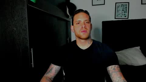 Snapshot of lukeglanton17 chatting on March 11, 2025, 12:33 am Luke online show from March 11, 2025, 12:33 am