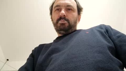 Snapshot of luluberlu042 chatting on January 24, 2025, 1:03 am Ludo online show from January 24, 2025, 1:03 am