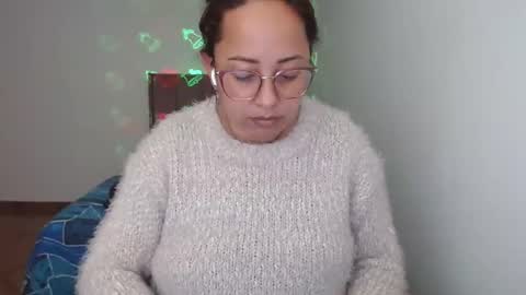 Snapshot of lumi_84 chatting on December 11, 2024, 1:58 am LUMI online show from December 11, 2024, 1:58 am