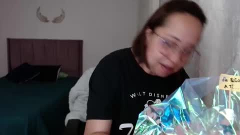 Snapshot of lumi_84 chatting on January 10, 2025, 12:38 am LUMI online show from January 10, 2025, 12:38 am