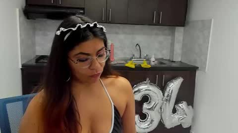 Snapshot of luna_dumont chatting on January 28, 2025, 2:21 pm luna online show from January 28, 2025, 2:21 pm