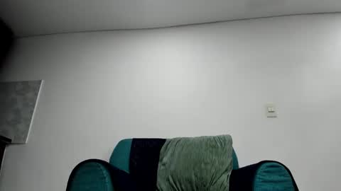Snapshot of luna_dumont chatting on February 18, 2025, 2:27 pm luna online show from February 18, 2025, 2:27 pm