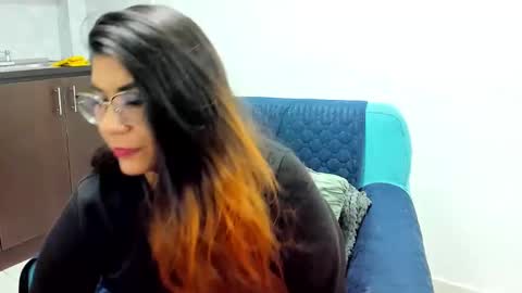 Snapshot of luna_dumont chatting on February 22, 2025, 11:24 am luna online show from February 22, 2025, 11:24 am