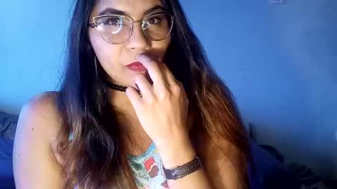 Snapshot of luna_dumont chatting on February 24, 2025, 8:58 pm luna online show from February 24, 2025, 8:58 pm