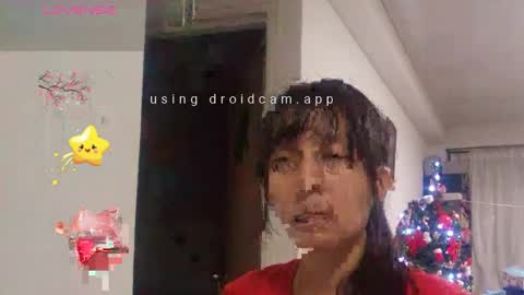 Snapshot of lunamoon_17 chatting on December 4, 2024, 11:24 pm LUNA online show from December 4, 2024, 11:24 pm