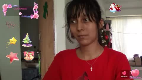 Snapshot of lunamoon_17 chatting on December 17, 2024, 6:09 pm LUNA online show from December 17, 2024, 6:09 pm