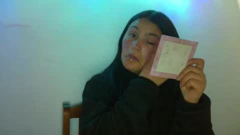 Snapshot of lunatica_2000 chatting on January 19, 2025, 3:39 am Luna online show from January 19, 2025, 3:39 am