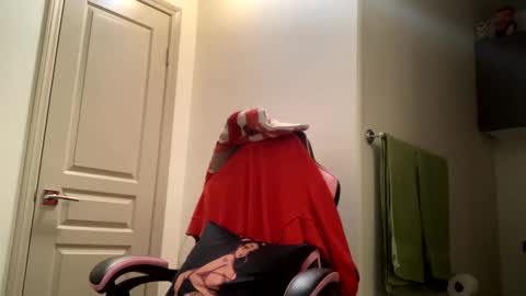 Snapshot of lustforlola chatting on December 12, 2024, 4:37 am LOLA online show from December 12, 2024, 4:37 am