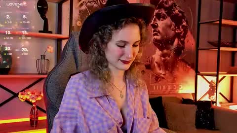 Snapshot of luxrayi chatting on September 26, 2025, 6:12 pm Ray online show from September 26, 2025, 6:12 pm