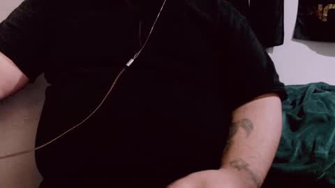 Snapshot of lvcifer_ chatting on January 11, 2025, 1:27 am ayoo online show from January 11, 2025, 1:27 am