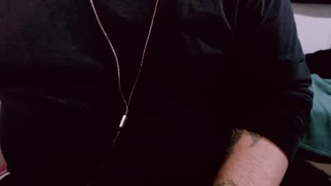 Snapshot of lvcifer_ chatting on January 25, 2025, 5:30 pm ayoo online show from January 25, 2025, 5:30 pm