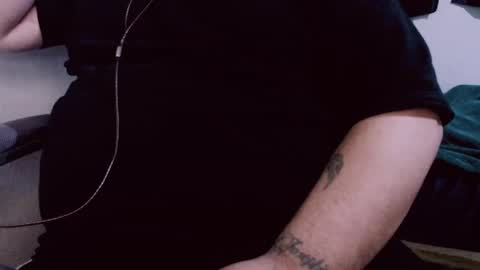 Snapshot of lvcifer_ chatting on February 12, 2025, 4:33 pm ayoo online show from February 12, 2025, 4:33 pm