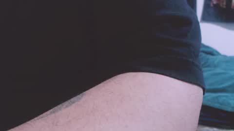 Snapshot of lvcifer_ chatting on October 9, 2025, 8:01 am ayoo online show from October 9, 2025, 8:01 am