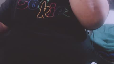 Snapshot of lvcifer_ chatting on October 29, 2025, 8:32 pm ayoo online show from October 29, 2025, 8:32 pm