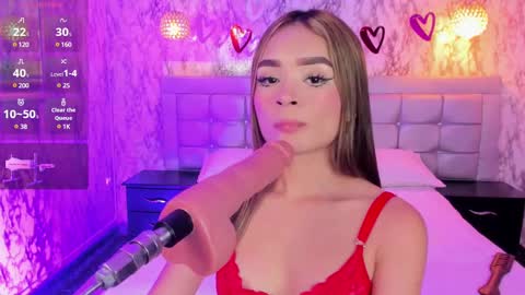 Snapshot of lyen_rae chatting on February 27, 2025, 8:09 pm Lyen Rae  online show from February 27, 2025, 8:09 pm