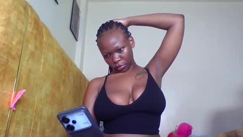 Snapshot of lyra102 chatting on September 26, 2025, 9:24 am Lyra online show from September 26, 2025, 9:24 am