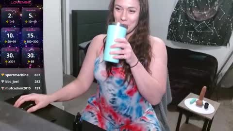 Snapshot of m0llyp0ppins chatting on March 10, 2025, 4:17 am M0lly online show from March 10, 2025, 4:17 am