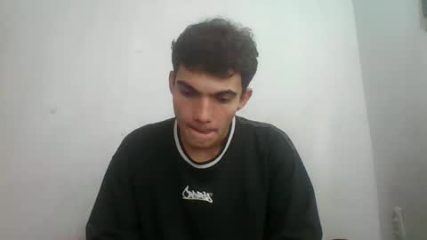 Snapshot of m0ntana777 chatting on October 27, 2025, 10:41 am m0ntana777 online show from October 27, 2025, 10:41 am