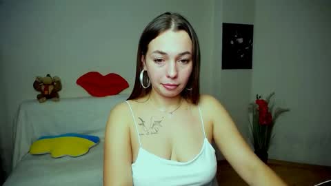 Vikki online show from October 19, 2025, 9:10 am