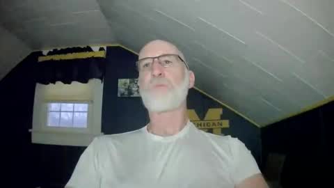 Snapshot of mac8181 chatting on January 18, 2025, 12:04 pm mac8181 online show from January 18, 2025, 12:04 pm