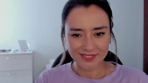 Snapshot of macarenax chatting on September 26, 2025, 12:42 pm Maca online show from September 26, 2025, 12:42 pm