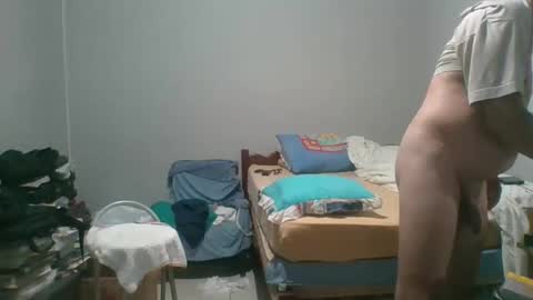 Snapshot of machoalex chatting on January 9, 2025, 9:27 am MACHOLIVRE online show from January 9, 2025, 9:27 am