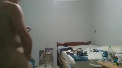 Snapshot of machoalex chatting on February 9, 2025, 5:29 am MACHOLIVRE online show from February 9, 2025, 5:29 am