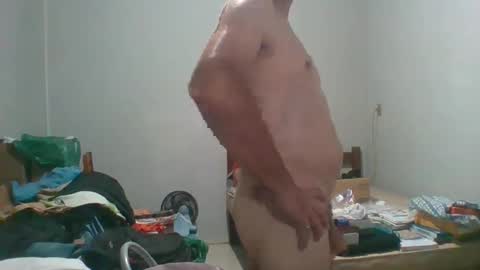 Snapshot of machoalex chatting on February 27, 2025, 9:22 am MACHOLIVRE online show from February 27, 2025, 9:22 am
