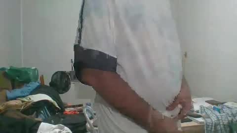 Snapshot of machoalex chatting on March 3, 2025, 4:58 am MACHOLIVRE online show from March 3, 2025, 4:58 am
