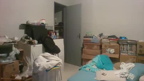 Snapshot of machoalex chatting on October 14, 2025, 10:21 pm MACHOLIVRE online show from October 14, 2025, 10:21 pm