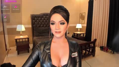 Snapshot of madammistressdominatrixxx chatting on January 13, 2025, 4:28 am Alison Kloss online show from January 13, 2025, 4:28 am