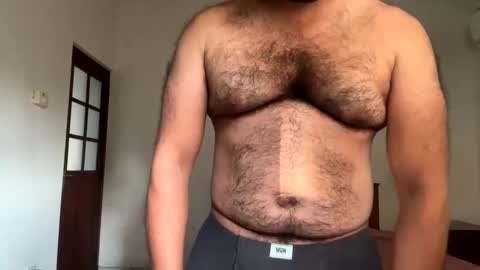 Snapshot of madbuz02 chatting on January 6, 2025, 11:40 am madbuz02 online show from January 6, 2025, 11:40 am