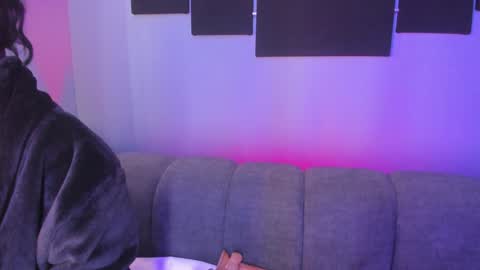 Snapshot of maddy_walker chatting on January 24, 2025, 2:39 am Maddy online show from January 24, 2025, 2:39 am