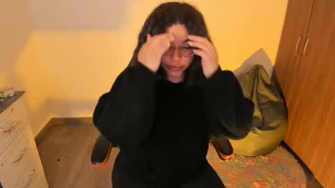 Snapshot of madelaine_taylor chatting on September 24, 2025, 1:47 pm madelaine_taylor online show from September 24, 2025, 1:47 pm