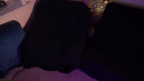 Snapshot of madmaxbad chatting on February 21, 2025, 12:38 am madmaxbad online show from February 21, 2025, 12:38 am