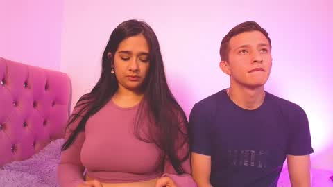 Snapshot of mae_nathan chatting on September 14, 2025, 4:11 am mae and nathan online show from September 14, 2025, 4:11 am