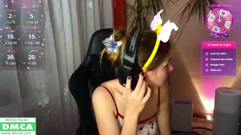 Snapshot of mag1c_eyes chatting on October 31, 2025, 8:10 pm mag1c_eyes online show from October 31, 2025, 8:10 pm