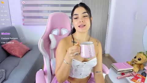 Snapshot of mager_of chatting on September 21, 2025, 5:25 pm Eva online show from September 21, 2025, 5:25 pm