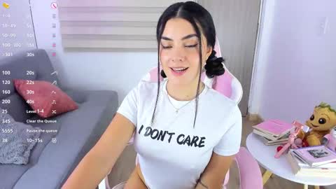 Snapshot of mager_of chatting on October 21, 2025, 4:30 pm Eva online show from October 21, 2025, 4:30 pm