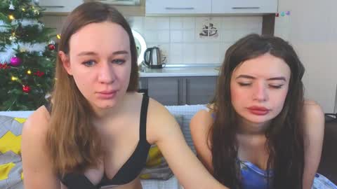 Snapshot of magical_mermaids chatting on January 2, 2025, 7:12 am Alice online show from January 2, 2025, 7:12 am