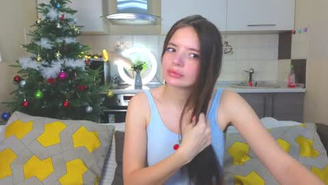Snapshot of magical_mermaids chatting on January 14, 2025, 12:56 pm Alice online show from January 14, 2025, 12:56 pm