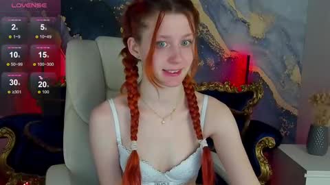 Snapshot of magiclilu chatting on March 4, 2025, 3:44 am Lilu online show from March 4, 2025, 3:44 am
