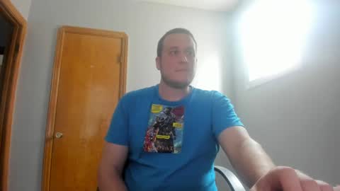 Snapshot of magicman176 chatting on March 10, 2025, 7:18 pm Magic176 online show from March 10, 2025, 7:18 pm