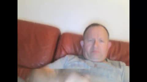 Snapshot of magicman250 chatting on September 12, 2025, 5:07 am magicman250 online show from September 12, 2025, 5:07 am