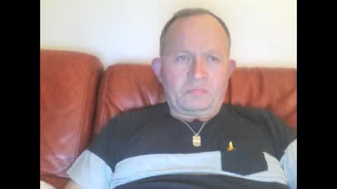 Snapshot of magicman250 chatting on September 15, 2025, 8:42 pm magicman250 online show from September 15, 2025, 8:42 pm