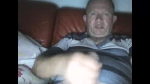 Snapshot of magicman250 chatting on September 20, 2025, 10:00 pm magicman250 online show from September 20, 2025, 10:00 pm