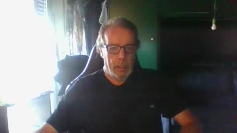 magicomerlino63 online show from September 28, 2025, 1:27 pm