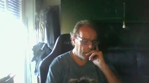 magicomerlino63 online show from October 1, 2025, 2:23 pm
