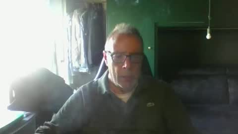 magicomerlino63 online show from October 10, 2025, 12:15 pm